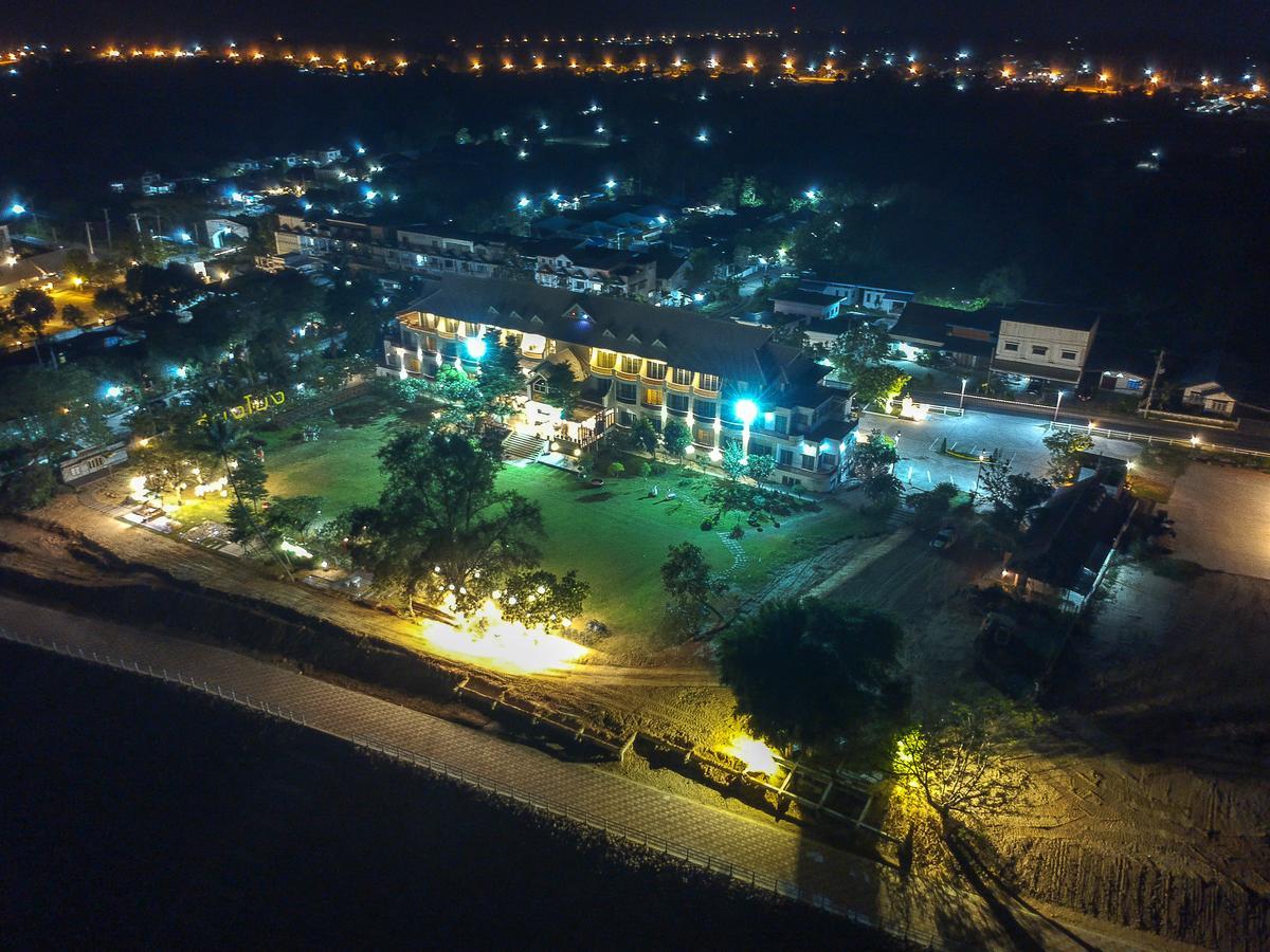 Vieng Khong Hotel Mukdahan Eksteriør billede