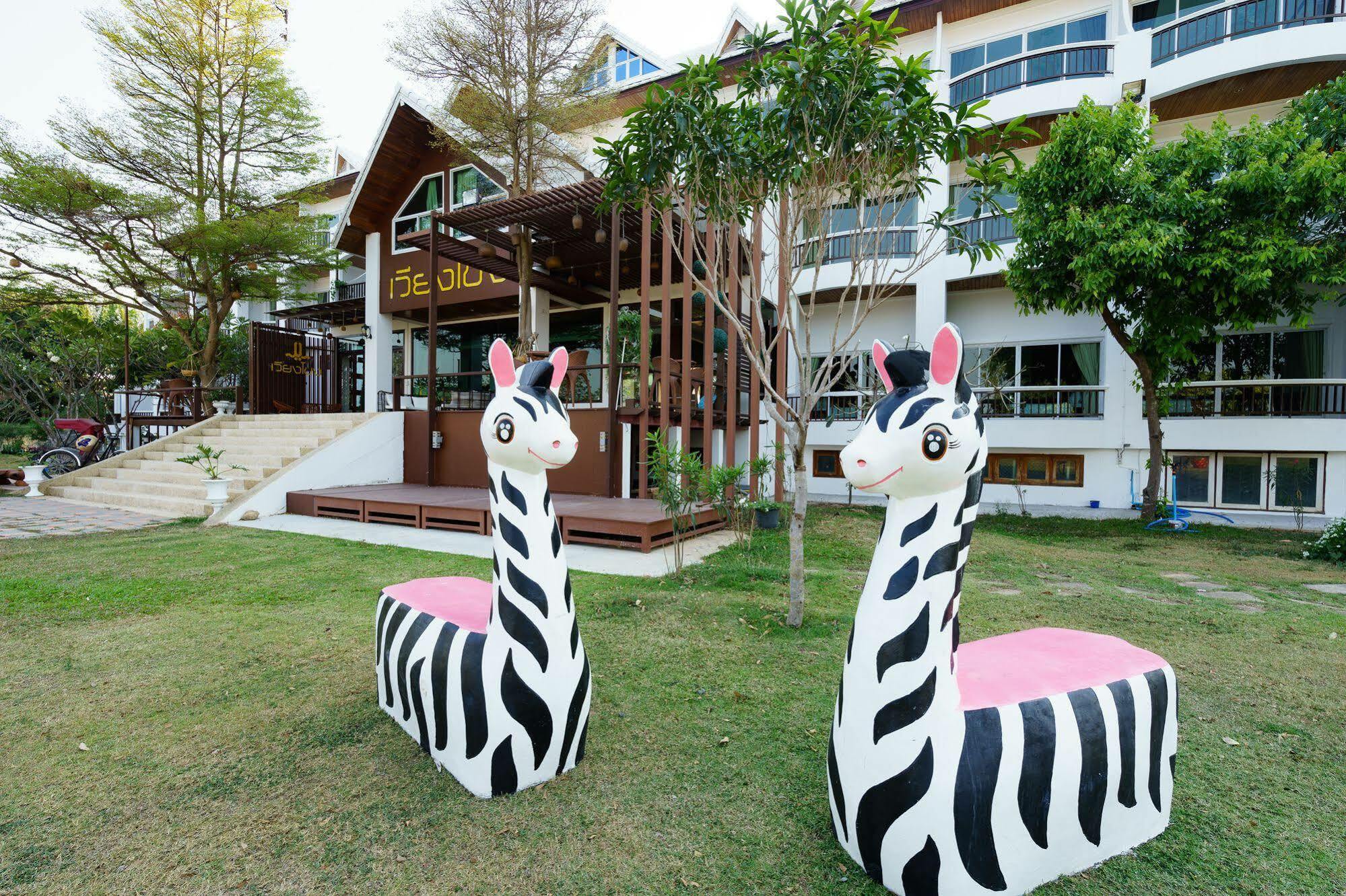 Vieng Khong Hotel Mukdahan Eksteriør billede
