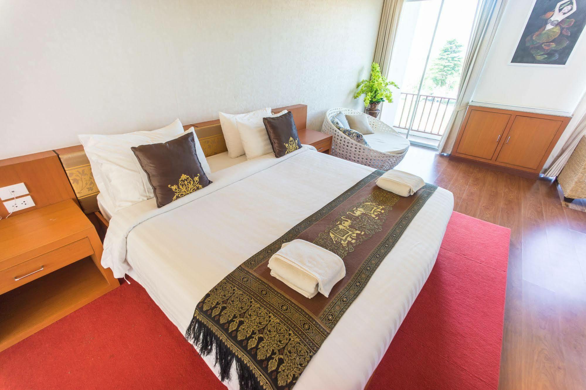 Vieng Khong Hotel Mukdahan Eksteriør billede